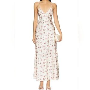 We Wore What Antique white flower dress